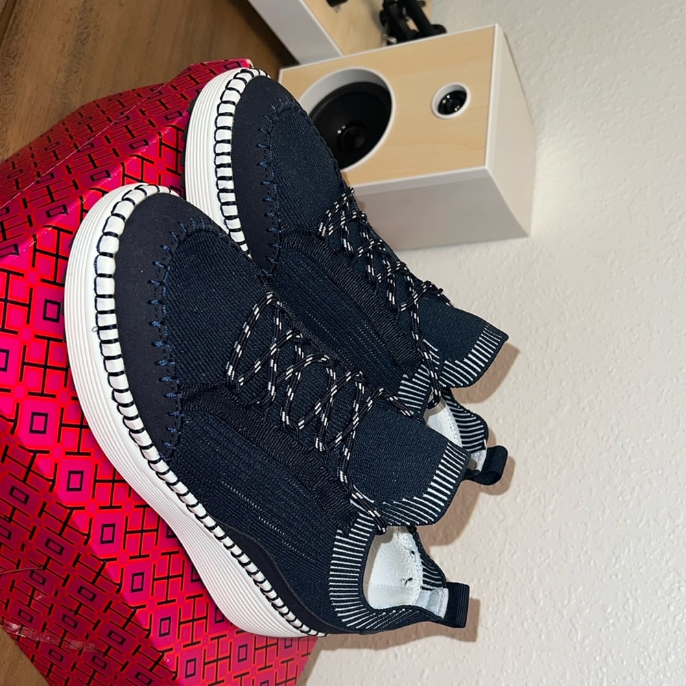 Steve Madden sneakers